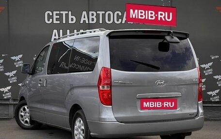 Hyundai Grand Starex Grand Starex I рестайлинг 2, 2012 год, 1 525 000 рублей, 5 фотография