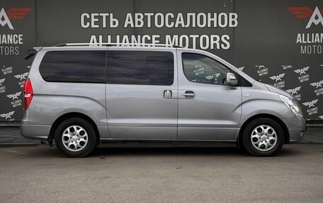 Hyundai Grand Starex Grand Starex I рестайлинг 2, 2012 год, 1 525 000 рублей, 9 фотография