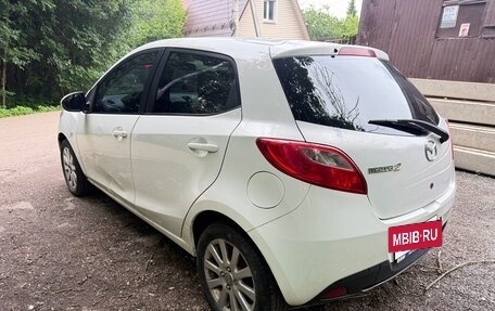 Mazda 2 III, 2011 год, 580 000 рублей, 2 фотография