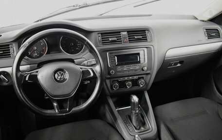 Volkswagen Jetta VI, 2016 год, 1 048 100 рублей, 6 фотография