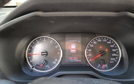 Toyota RAV4, 2021 год, 2 830 000 рублей, 9 фотография