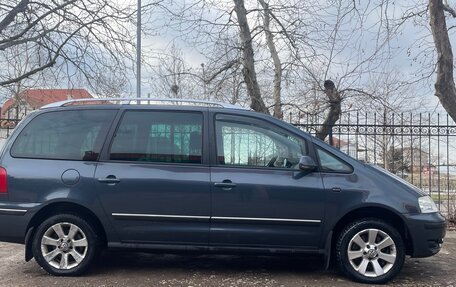 Volkswagen Sharan I рестайлинг, 2005 год, 750 000 рублей, 7 фотография