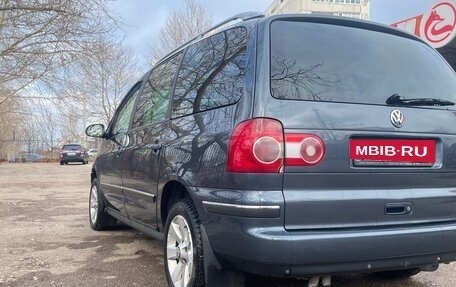 Volkswagen Sharan I рестайлинг, 2005 год, 750 000 рублей, 5 фотография