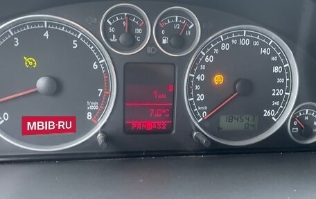 Volkswagen Sharan I рестайлинг, 2005 год, 750 000 рублей, 15 фотография