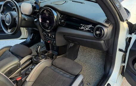 MINI Hatch, 2021 год, 3 700 000 рублей, 13 фотография
