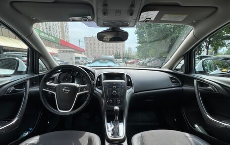 Opel Astra J, 2010 год, 545 000 рублей, 10 фотография