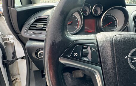 Opel Astra J, 2010 год, 545 000 рублей, 14 фотография