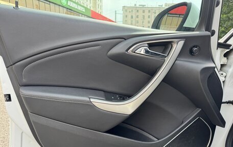 Opel Astra J, 2010 год, 545 000 рублей, 16 фотография