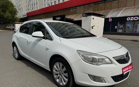 Opel Astra J, 2010 год, 545 000 рублей, 9 фотография