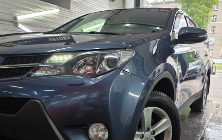 Toyota RAV4, 2013 год, 2 200 000 рублей, 11 фотография
