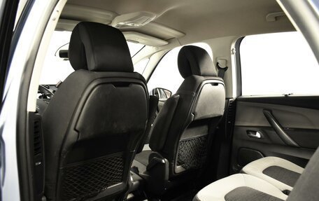 Citroen C4 Picasso II рестайлинг, 2015 год, 642 200 рублей, 11 фотография