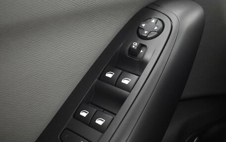 Citroen C4 Picasso II рестайлинг, 2015 год, 642 200 рублей, 19 фотография