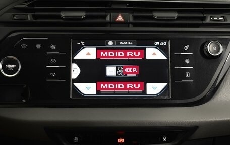 Citroen C4 Picasso II рестайлинг, 2015 год, 642 200 рублей, 18 фотография
