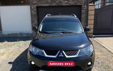 Mitsubishi Outlander III рестайлинг 3, 2008 год, 1 200 000 рублей, 2 фотография