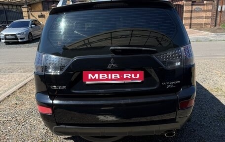 Mitsubishi Outlander III рестайлинг 3, 2008 год, 1 200 000 рублей, 7 фотография