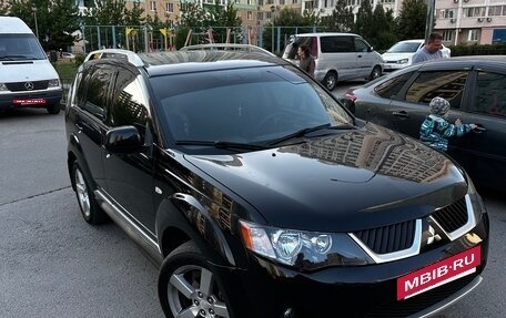 Mitsubishi Outlander III рестайлинг 3, 2008 год, 1 200 000 рублей, 16 фотография