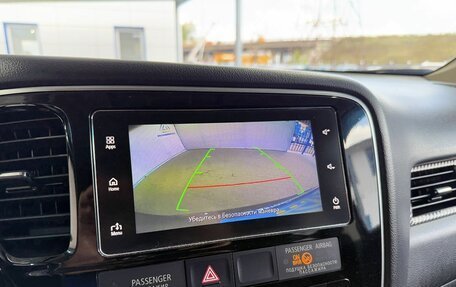 Mitsubishi Outlander III рестайлинг 3, 2018 год, 2 149 000 рублей, 15 фотография