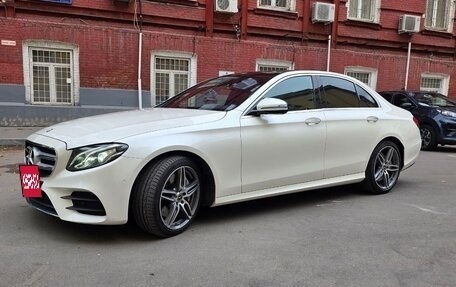 Mercedes-Benz E-Класс, 2017 год, 3 600 000 рублей, 2 фотография