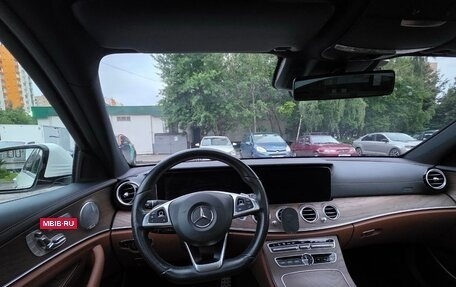 Mercedes-Benz E-Класс, 2017 год, 3 600 000 рублей, 11 фотография