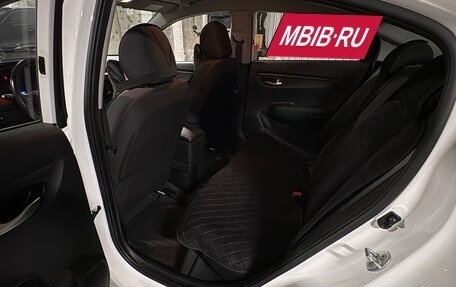 KIA Rio IV, 2021 год, 1 740 000 рублей, 20 фотография