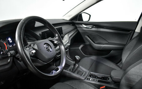 Skoda Octavia IV, 2021 год, 1 765 000 рублей, 10 фотография