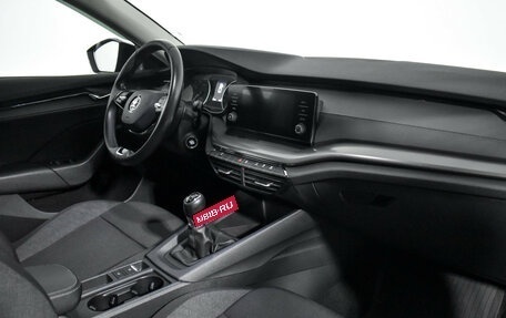 Skoda Octavia IV, 2021 год, 1 765 000 рублей, 14 фотография