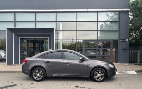 Chevrolet Cruze II, 2012 год, 570 000 рублей, 4 фотография
