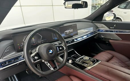 BMW 7 серия, 2024 год, 16 990 000 рублей, 9 фотография