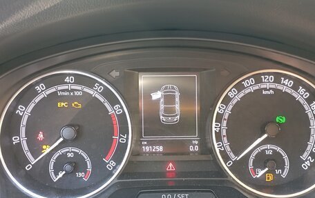 Skoda Rapid I, 2019 год, 500 000 рублей, 10 фотография