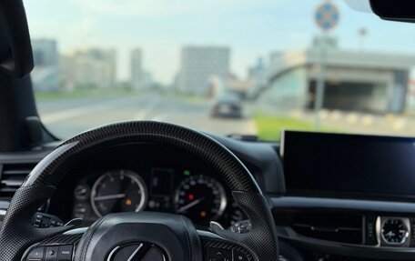 Lexus LX III, 2018 год, 7 800 000 рублей, 26 фотография