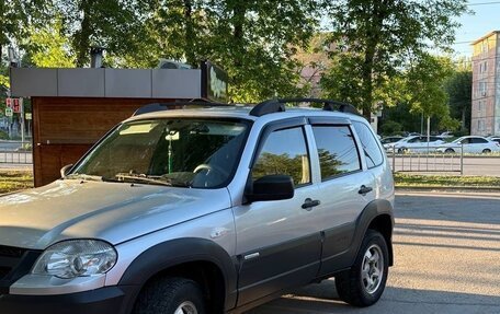 Chevrolet Niva I рестайлинг, 2012 год, 405 000 рублей, 9 фотография