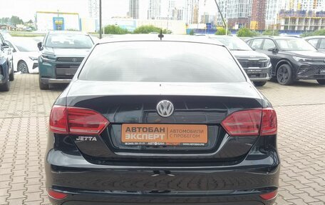 Volkswagen Jetta VI, 2014 год, 890 000 рублей, 5 фотография