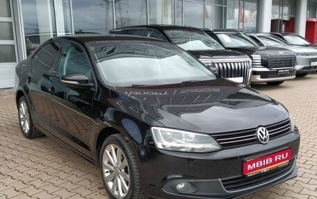 Volkswagen Jetta VI, 2014 год, 890 000 рублей, 4 фотография