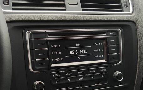 Volkswagen Jetta VI, 2014 год, 890 000 рублей, 14 фотография