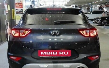 KIA Stonic, 2020 год, 1 450 000 рублей, 5 фотография
