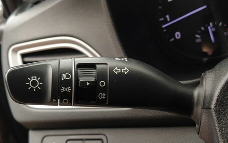 Hyundai Solaris II рестайлинг, 2019 год, 1 299 000 рублей, 11 фотография