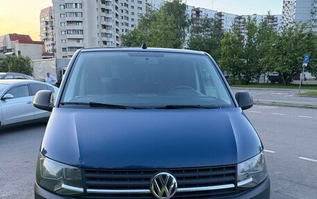 Volkswagen Transporter T6 рестайлинг, 2018 год, 2 550 000 рублей, 1 фотография