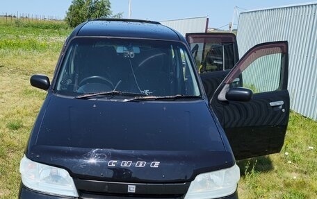 Nissan Cube II, 1999 год, 180 000 рублей, 1 фотография