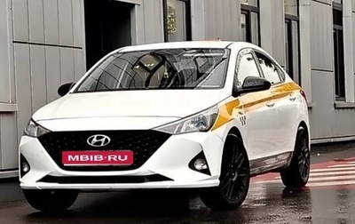 Hyundai Solaris II рестайлинг, 2021 год, 1 100 000 рублей, 1 фотография