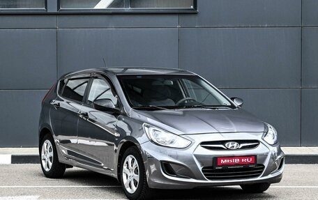 Hyundai Solaris II рестайлинг, 2013 год, 999 000 рублей, 1 фотография