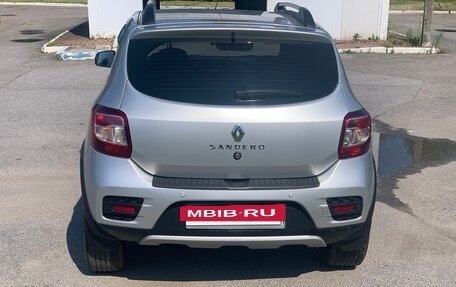 Renault Sandero II рестайлинг, 2019 год, 1 000 000 рублей, 6 фотография