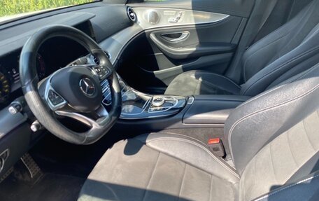 Mercedes-Benz E-Класс, 2016 год, 2 390 000 рублей, 13 фотография