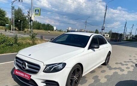 Mercedes-Benz E-Класс, 2016 год, 2 390 000 рублей, 3 фотография