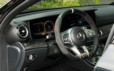 Mercedes-Benz E-Класс AMG, 2019 год, 6 800 000 рублей, 19 фотография