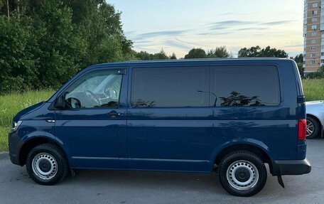 Volkswagen Transporter T6 рестайлинг, 2018 год, 2 550 000 рублей, 5 фотография