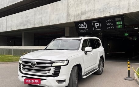 Toyota Land Cruiser, 2022 год, 11 200 000 рублей, 2 фотография