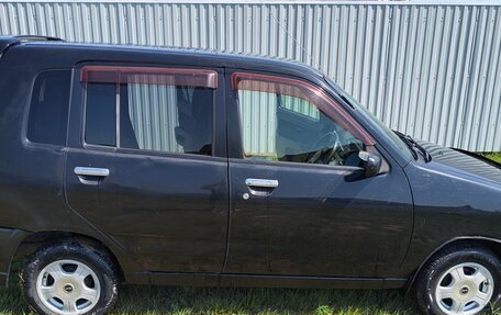 Nissan Cube II, 1999 год, 180 000 рублей, 3 фотография