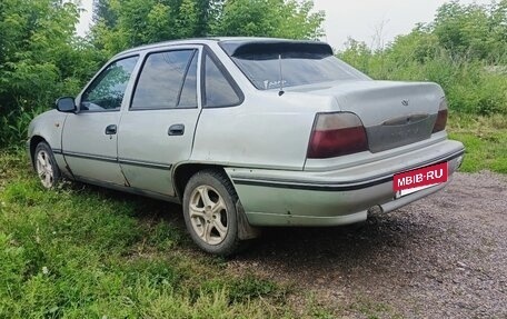 Daewoo Nexia I рестайлинг, 2004 год, 75 000 рублей, 4 фотография