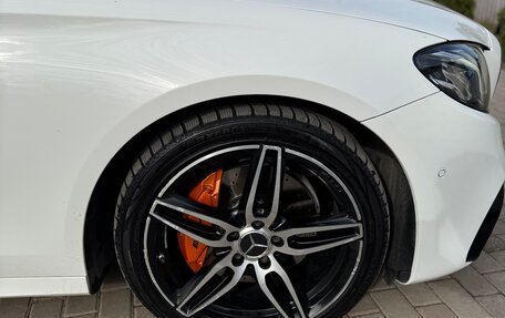Mercedes-Benz E-Класс, 2016 год, 2 700 000 рублей, 16 фотография