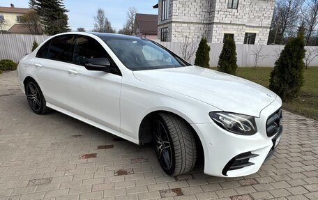 Mercedes-Benz E-Класс, 2016 год, 2 700 000 рублей, 12 фотография
